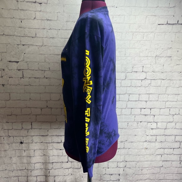 Looney Tunes long sleeve T-shirt size small purple and black w/ Marvin Martian - Picture 2 of 5